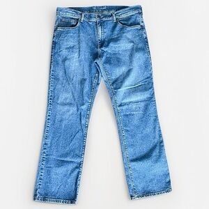 Mott & Bow Mens 38x32 Straight Stretch Jeans  Blue Premium Denim